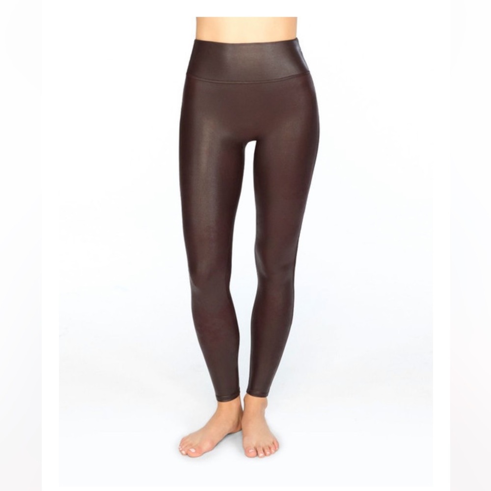 SPANX Faux Leather Leggings in Wine - Size Medium